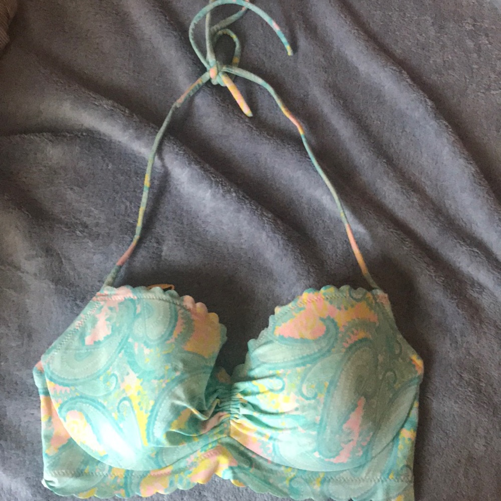 VS bikini top